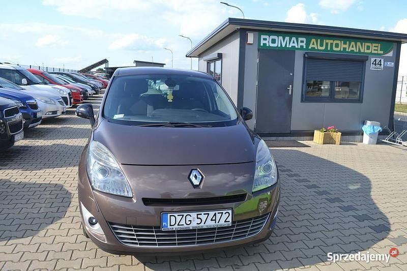 Brązowy Używany 2010 Renault Mégane GrandTour Kombi | 12 900 zł (Uczciwa cena) - Obraz 1/4