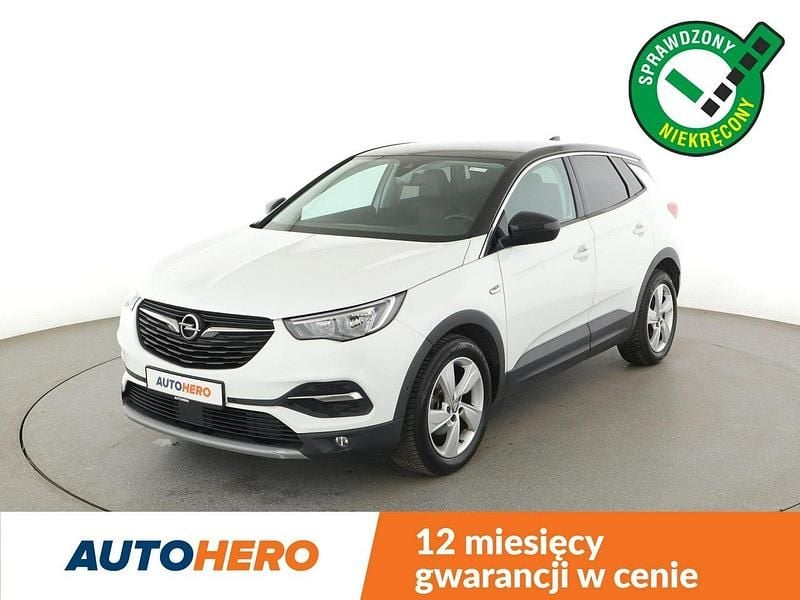 Biały Używany 2017 Opel Grandland X SUV | 55 900 zł (Uczciwa cena) - Obraz 1/3