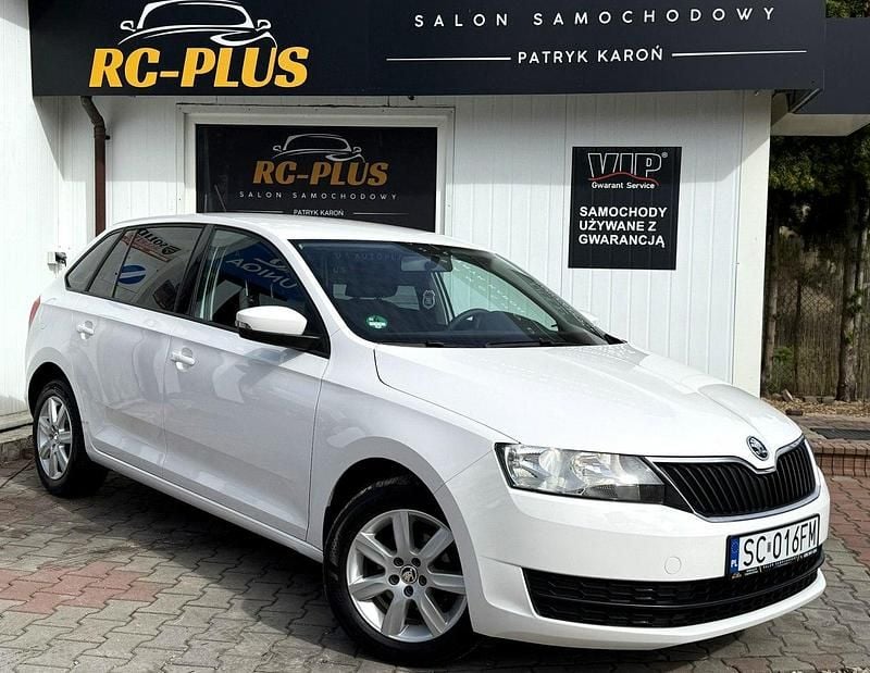 Biały (metalik) Używany 2016 Skoda Rapid Hatchback | 27 900 zł (Uczciwa cena) - Obraz 1/4