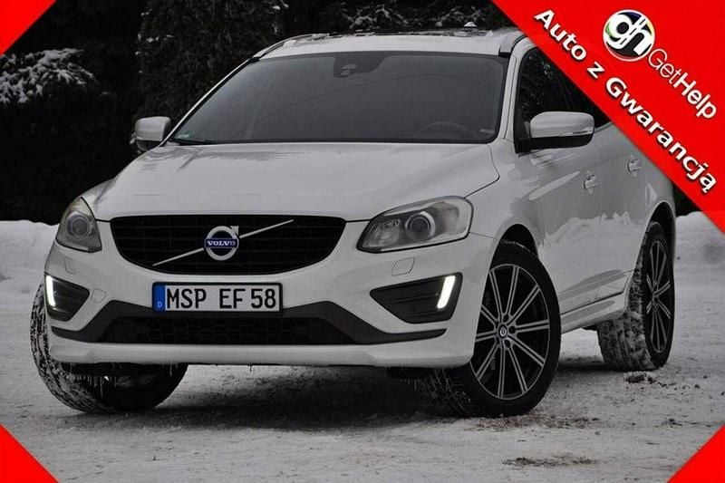 Używany Volvo XC60 R-Design 190 KM (139 kW) 2016 Biały SUV