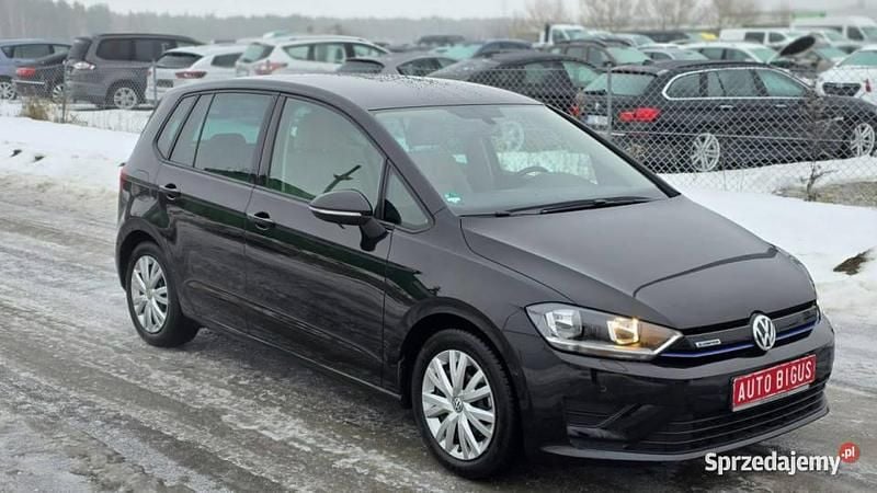 Używany VW Golf VII 110 KM (80 kW) 2015 Czarny Sedan/Limuzyna
