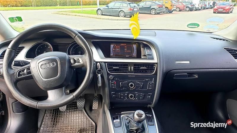 Używany Audi A5 180 KM (132 kW) 2009 Czarny Hatchback