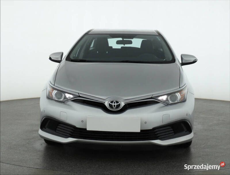 Srebrny Używany 2017 Toyota Auris Kombi | 34 999 zł (Super Cena) - Obraz 1/4