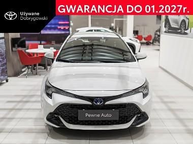 Biały Używany 2023 Toyota Corolla Comfort Kombi | 115 850 zł (Dość drogi) - Obraz 1/4