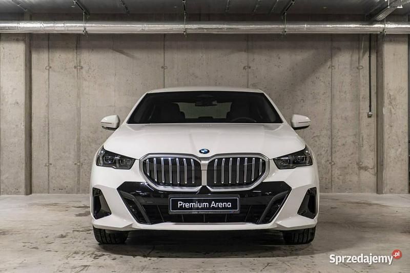 Nowe BMW 520 Comfort Edition 2025 Biały Sedan/Limuzyna