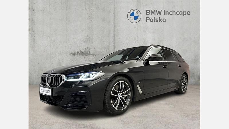 Black sapphire metallic metalizowany Używany 2023 BMW 540 Kombi | 249 900 zł (Uczciwa cena) - Obraz 1/3