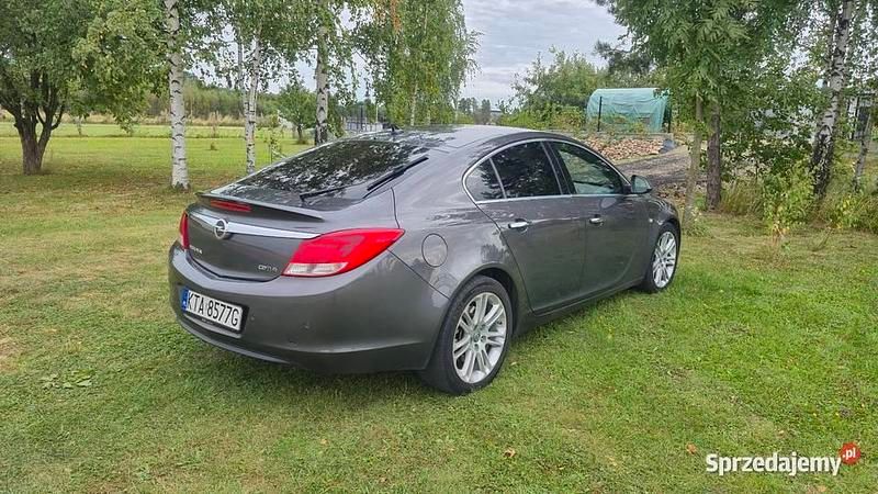 Używany 2011 Opel Insignia Cosmo | 28 300 zł (Dość drogi) - Obraz 1/4