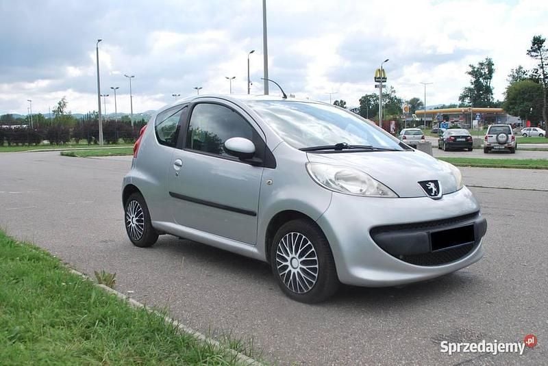 Używany 2006 Peugeot 107 Hatchback | 11 900 zł (Drogi) - Obraz 1/4