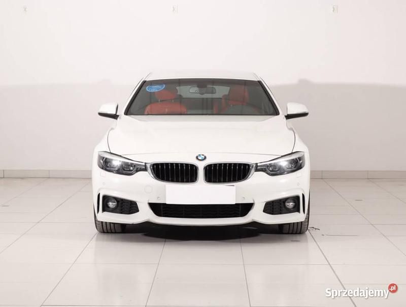 Biały Używany 2017 BMW 420 Coupe | 94 999 zł (Dość drogi) - Obraz 1/4