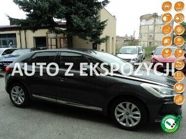 Czarny Używany 2015 DS Automobiles DS5 Hatchback | 36 500 zł - Obraz 1/4