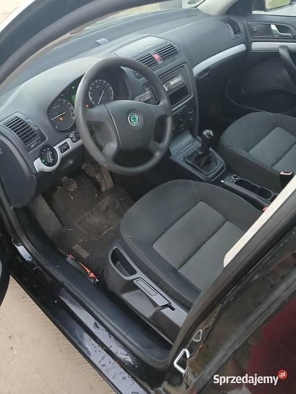 Używany Skoda Octavia 2007 Czarny Kombi