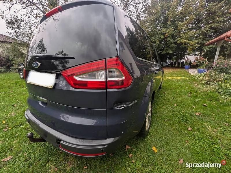 Używany Ford Galaxy Ghia 160 KM (117 kW) 2011 Granatowy Minivan