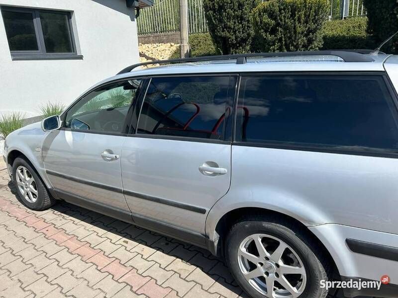 Używany VW Passat 2000 Srebrny Kombi