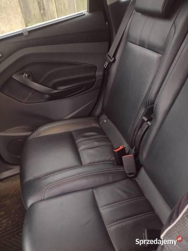 Używany Ford C-MAX 2011 Srebrny Minivan