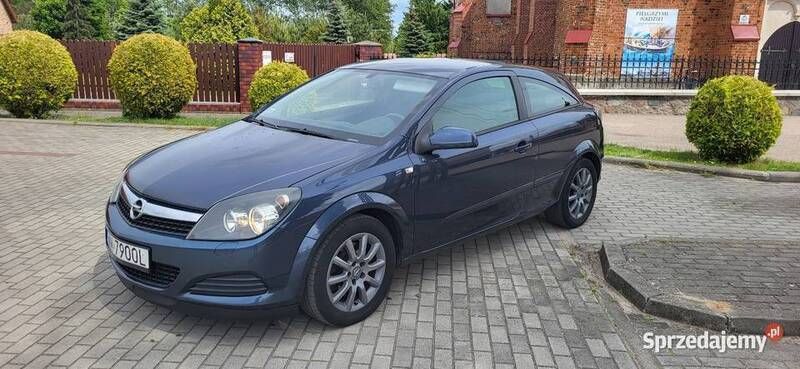 Grafitowy Używany 2009 Opel Astra GTC Coupe | 11 900 zł (Dobra cena) - Obraz 1/4
