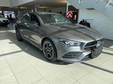 Szary Używany 2022 Mercedes CLA180 AMG Sedan/Limuzyna | 201 121 zł - Obraz 1/4
