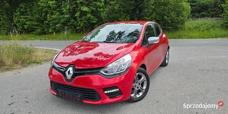 Czerwony Używany 2016 Renault Clio IV LIMITED Sedan/Limuzyna | 28 999 zł (Uczciwa cena) - Obraz 1/4
