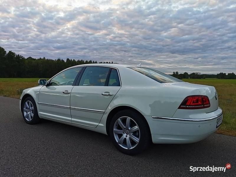 Używany 2014 VW Phaeton | 59 000 zł - Obraz 1/4