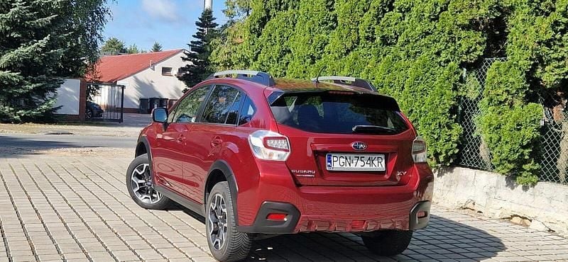 Czerwony Używany 2016 Subaru XV SUV | 55 350 zł (Super Cena) - Obraz 1/4