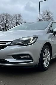 Używany Opel Astra 136 KM (100 kW) 2019 Srebrny Kombi