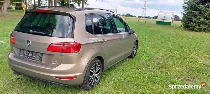 Używany 2016 VW Golf Sportsvan Minivan | 49 999 zł - Obraz 1/4