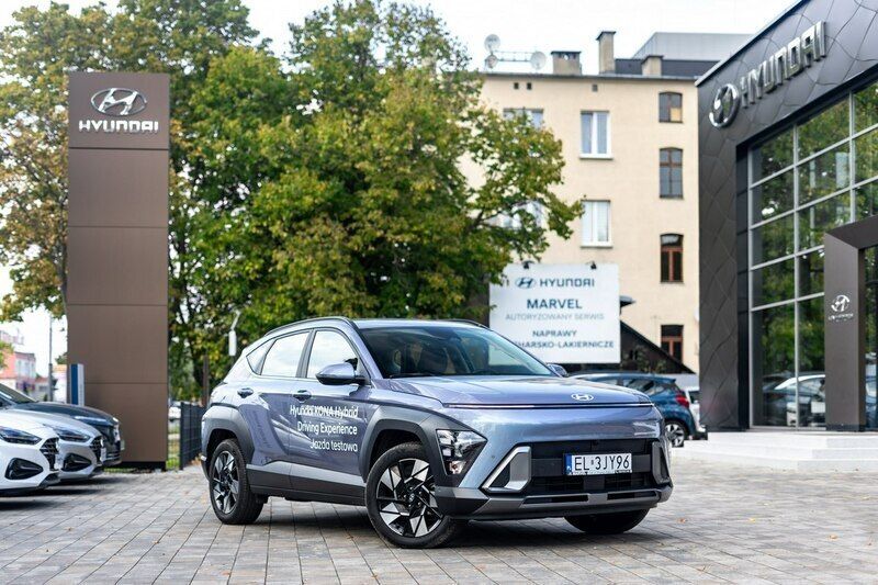 Grafitowy (metalik) Używany 2024 Hyundai Kona SUV | 126 900 zł (Uczciwa cena) - Obraz 1/4