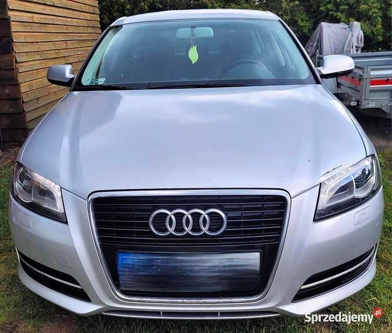 Srebrny Używany 2012 Audi A3 Hatchback | 32 000 zł (Dobra cena) - Obraz 1/4