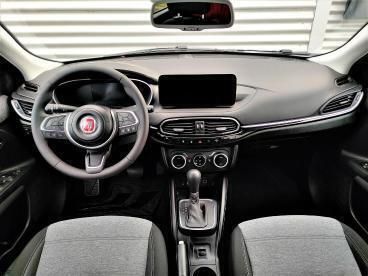 Używany Fiat Tipo 130 KM (95 kW) 2023 Srebrny