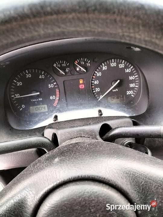 Używany VW Polo 1997 Czerwony Hatchback