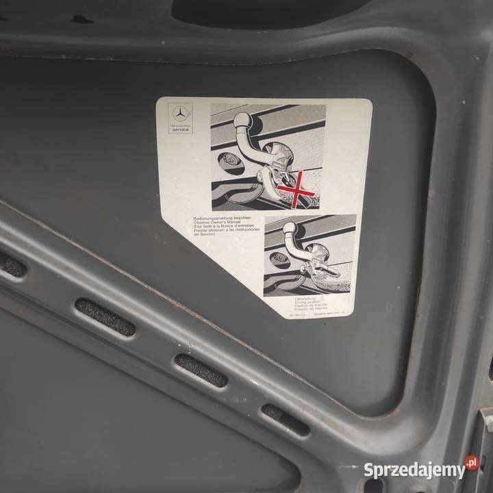 Używany Mercedes 190 1986 Sedan/Limuzyna