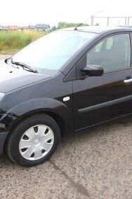Używany Ford Fiesta 75 KM (55 kW) 2006 Czarny Hatchback