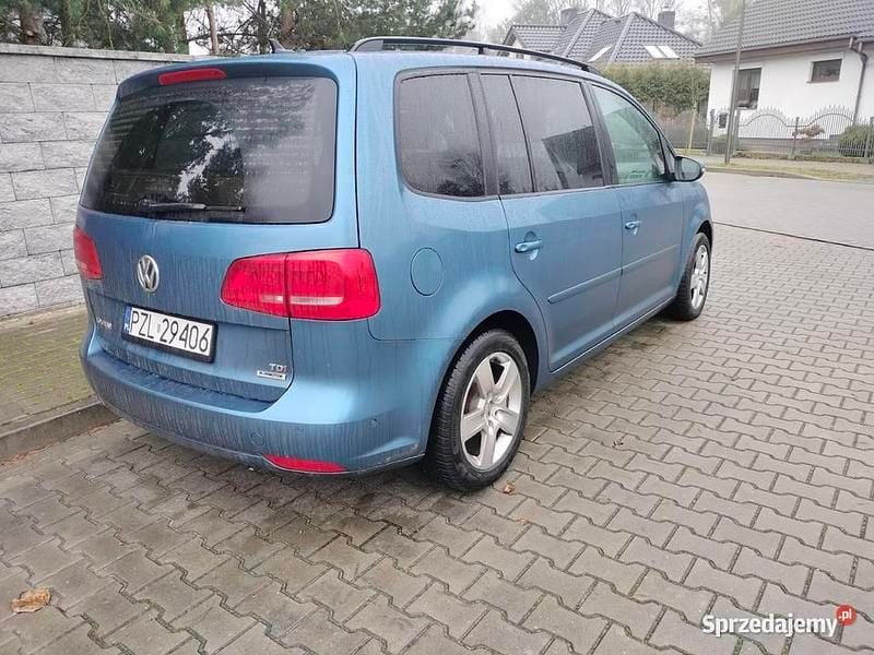 Używany VW Touran 2015 Niebieski Minivan