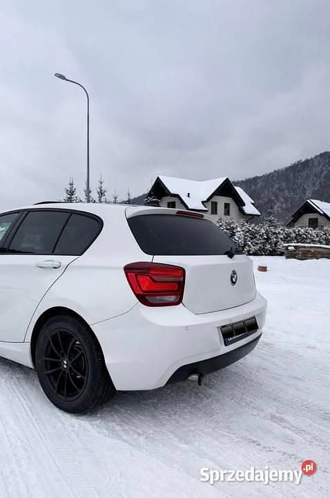 Używany 2015 BMW 118 Comfort Edition Hatchback | 36 600 zł (Dobra cena) - Obraz 1/4
