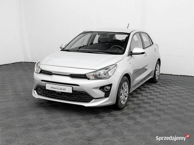Srebrny Używany 2022 Kia Rio 2 Hatchback | 48 800 zł (Uczciwa cena) - Obraz 1/4
