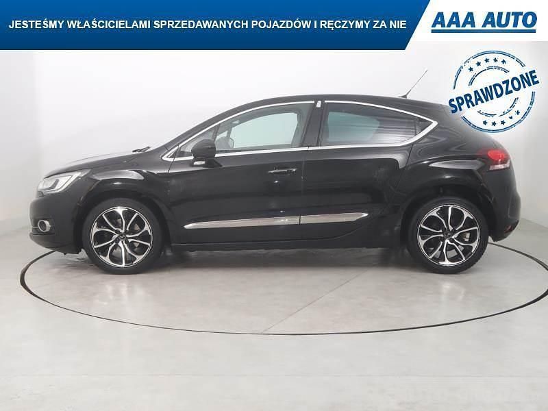 Używany DS Automobiles DS4 2017 Czarny Hatchback