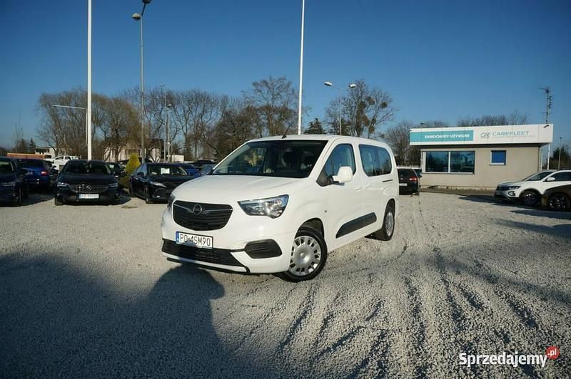Biały Używany 2020 Opel Combo Life Essentia Kombi | 57 000 zł - Obraz 1/4
