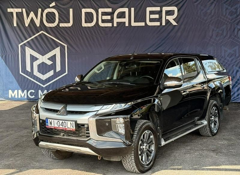 Biały (metalik) Używany 2021 Mitsubishi L200 Pickup | 159 800 zł - Obraz 1/3