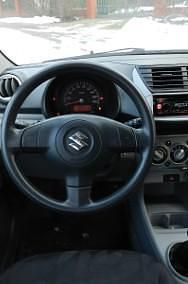 Używany Suzuki Alto 68 KM (50 kW) 2009 Biały Hatchback