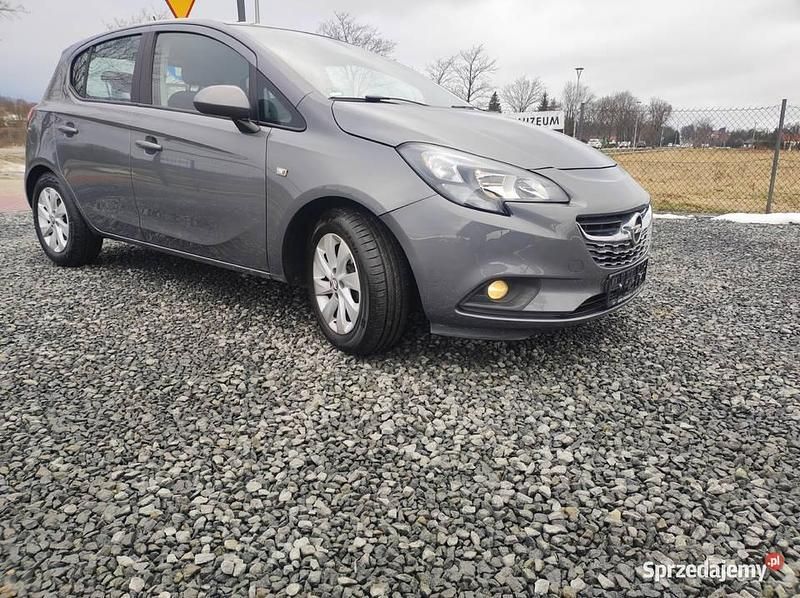 Używany Opel Corsa 2015 Szary Hatchback