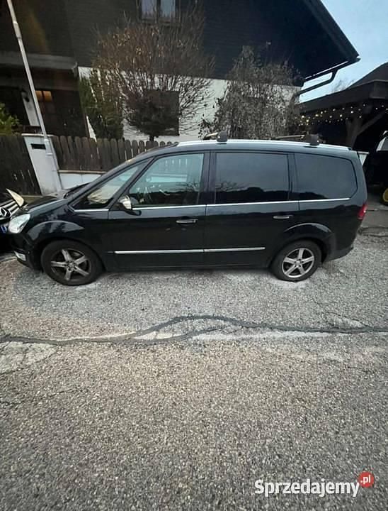 Czarny Używany 2013 Ford Galaxy Titanium Minivan | 14 000 zł (Super Cena) - Obraz 1/3