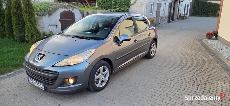 Szary Używany 2009 Peugeot 207 Hatchback | 9999 zł (Uczciwa cena) - Obraz 1/4