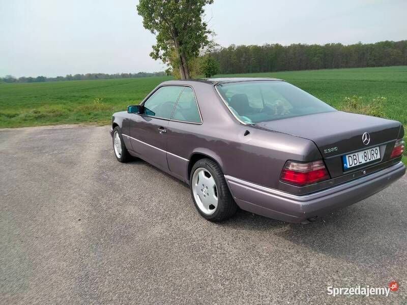 Używany Mercedes E320 1994