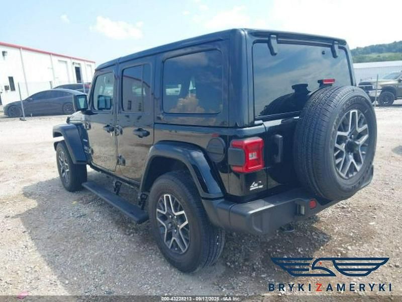 Czarny Używany 2024 Jeep Wrangler SUV | 102 990 zł - Obraz 1/3
