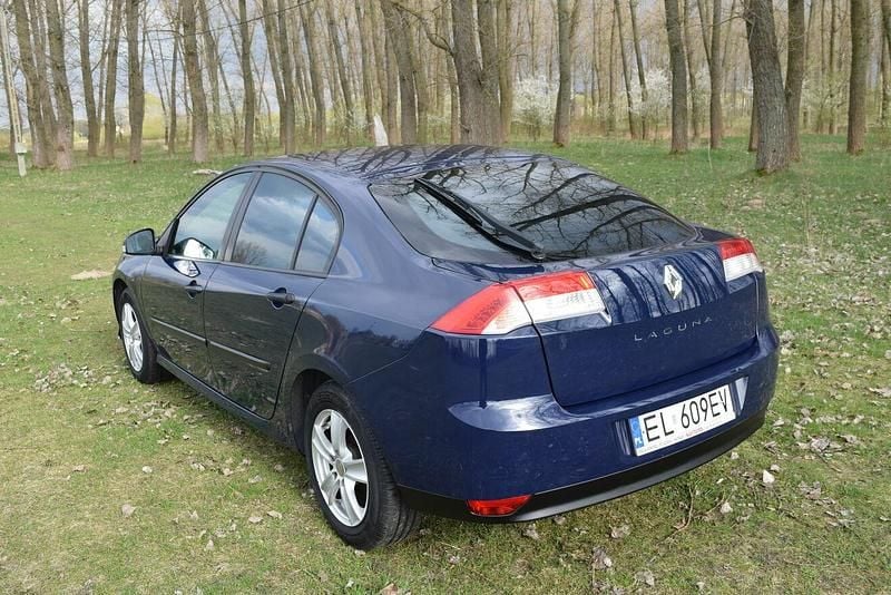 Niebieski Używany 2008 Renault Laguna III Sedan/Limuzyna | 13 900 zł (Uczciwa cena) - Obraz 1/4
