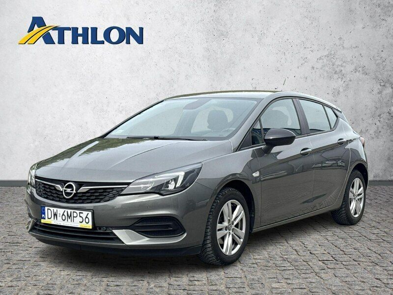 Szary (metalik) Używany 2021 Opel Astra Hatchback | 70 600 zł (Drogi) - Obraz 1/4