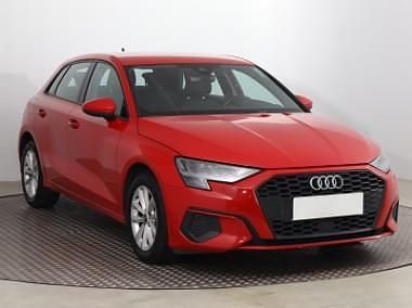 Czerwony Używany 2021 Audi A3 Hatchback | 79 999 zł (Dobra cena) - Obraz 1/4