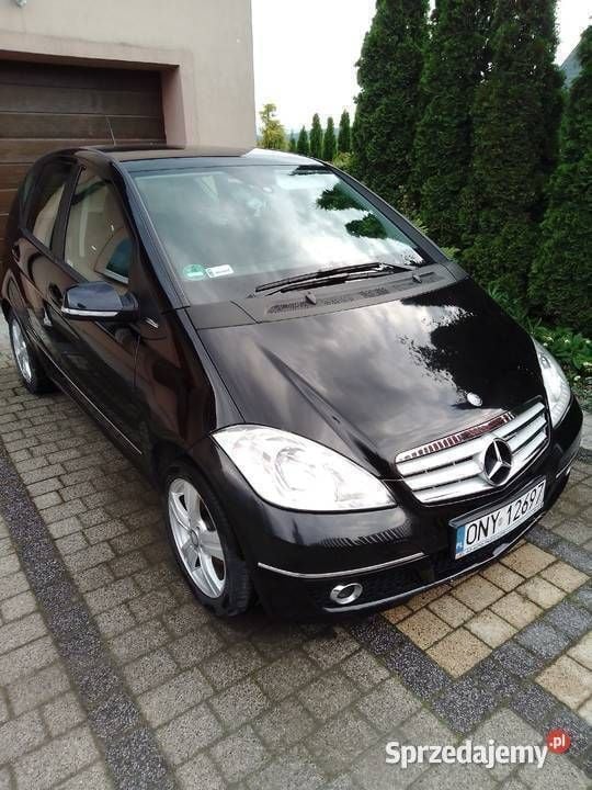 Czarny Używany 2008 Mercedes A150 Avantgarde Minivan | 13 900 zł (Dobra cena) - Obraz 1/4