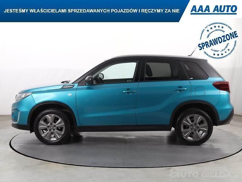 Używany Suzuki Vitara 129 KM (94 kW) 2021 Błękitny SUV