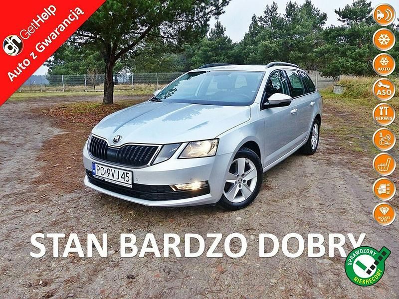 Srebrny Używany 2017 Skoda Octavia Ambition Kombi | 37 990 zł (Uczciwa cena) - Obraz 1/4