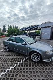 Używany Audi A4 140 KM (102 kW) 2005 Srebrny Sedan/Limuzyna
